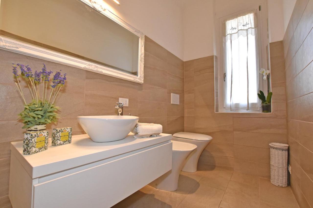 Apartamento Le Petit Bonheur Como Exterior foto